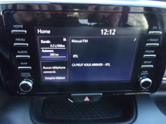 TOYOTA Yaris TOYOTA YARIS-015.jpg